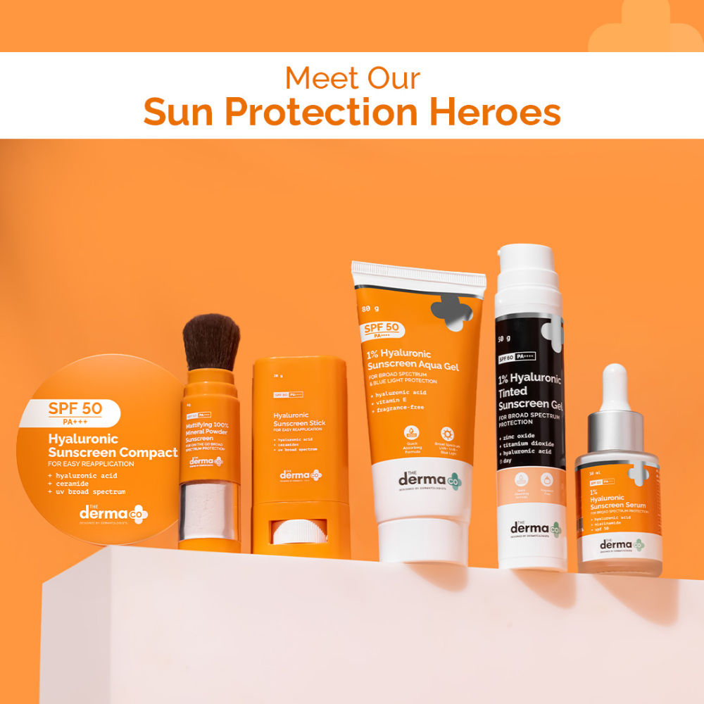 The Derma Co Hyaluronic Sunscreen Compact SPF 50 PA+++ (7g) - On-the-Go Sun Protection & Hydration